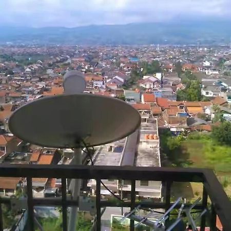 Apartment The Suites Metro By Yudis Bandung Ruang foto